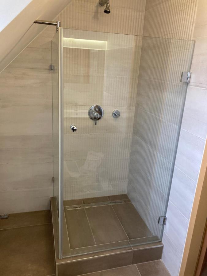 זמראדי Kuenszler Apartmanhaz מראה חיצוני תמונה